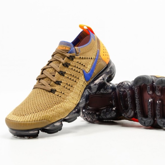 nike vapormax flyknit 2 golden beige